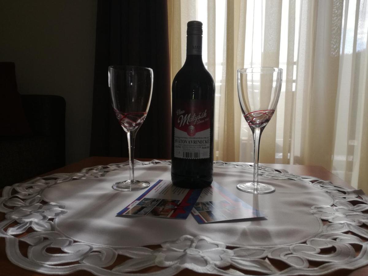 Luxury Apartment Bešeňová 외부 사진