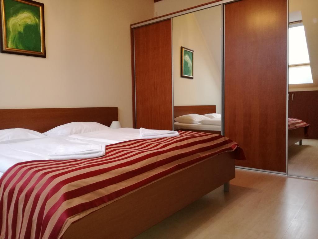 Luxury Apartment Bešeňová 외부 사진