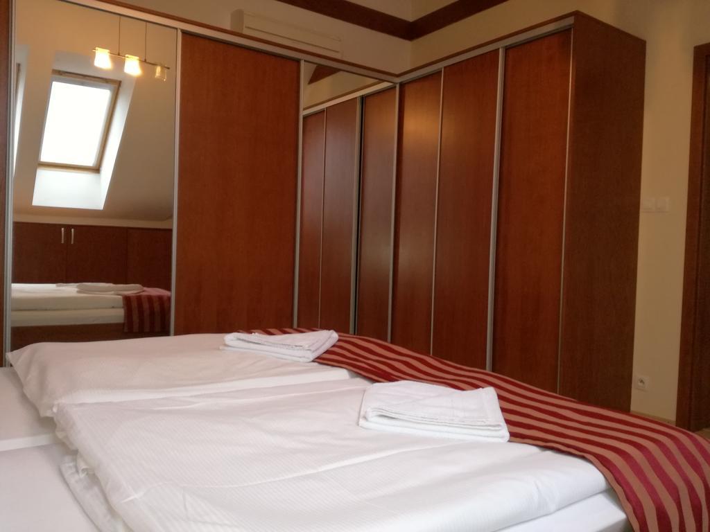 Luxury Apartment Bešeňová 외부 사진